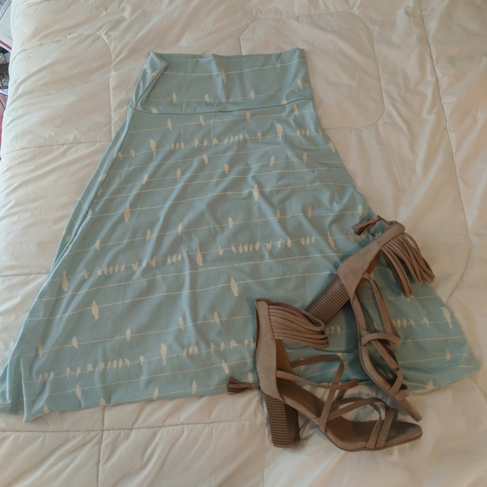 LuLaRoe Azure skirt
